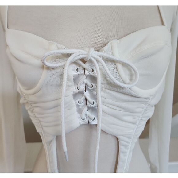 Dolls Kill Darker Wavs White Long Sleeve Crop Top SIZE M NWOT - Picture 2 of 8